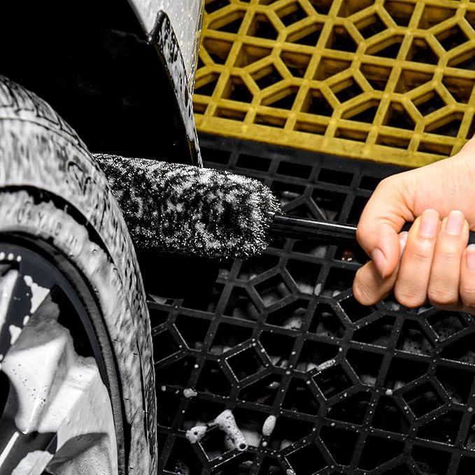 Metal Free Soft Wheel Cleaner Brush, Synthetic Wool Rim Cleaning Brush, Highly Water Absorption, Dense and Durable Tire Brush for Cleaning Wheels, Rims, Spokes, Fenders, Engines…