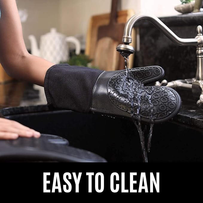 HOMWE Silicone Oven Mitts and Pot Holders, 4-Piece Set, Heavy Duty Cooking Gloves, Kitchen Counter Safe Trivet Mats, Advanced Heat Resistance, Non-Slip Textured Grip (Yellow)