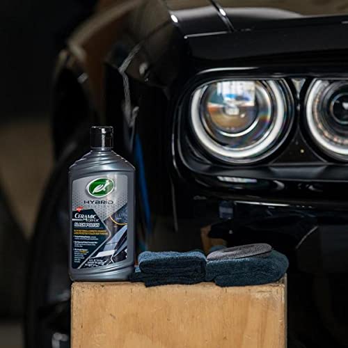 Turtle Wax 53448 Hybrid Solutions Ceramic Acrylic Black Polish and Wax Formulated for Black Car Paint, Removes Surface Scratches and Swirl Marks, Provides Water Repellency, 14 oz. (Pack of 1)