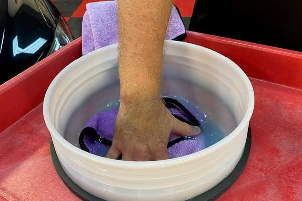 Wolfgang Uber SiO2 Rinseless Wash | Highly Concentrated Rinseless Formula | SiO2-Enhanced for Glossy, Slick Finish Without Water | WG-1650 | 16oz