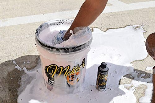 McKee's 37 MK37-HBWK Hydro Blue Foam & Coat Wash Bucket Kit, 32 oz.