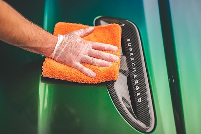 P & S PROFESSIONAL DETAIL PRODUCTS Bead Maker with 4 Eagle Edgeless Microfiber Towels by The Rag Company - Paint Protectant & Sealant, Long Lasting Gloss Enhancement, Hydrophobic Finish (1 Gallon)