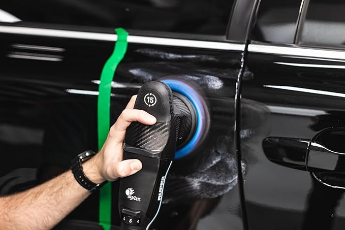 Koch-Chemie - Micro Cut Polishing Compound - Silicone Oil-Free; Permanent Removal of Holograms, Fine Scratches, and Sanding Marks to P3000 Grain Size; High Gloss Finish (250 milliliters)