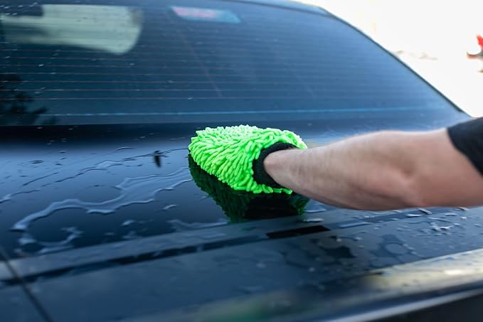 The Rag Company - Premium Chenille Microfiber Knobby Wash Mitts - Perfect for Car Washing and Detailing; Scratch-Free, Lint-Free, Double-Sided, Plush, and Absorbent; Lime Green (2-Pack)