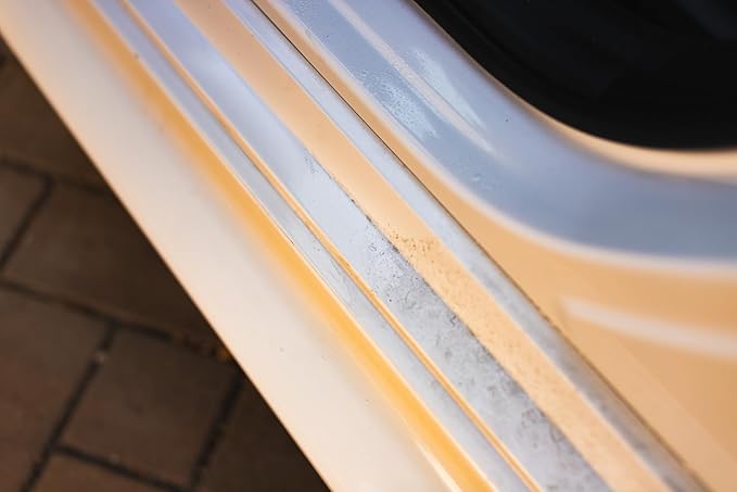 KOCHCHEMIE Koch-Chemie - Wash & Finish - Quick and Easy External Cleaning, Gentle on Paint, Leaves a Glossy, Non Streak Finish (5 Liters)