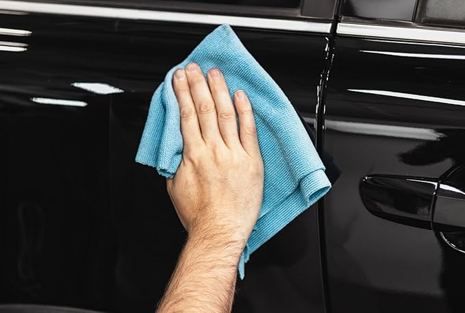 Koch-Chemie - Micro Cut Polishing Compound - Silicone Oil-Free; Permanent Removal of Holograms, Fine Scratches, and Sanding Marks to P3000 Grain Size; High Gloss Finish (5 Liters)