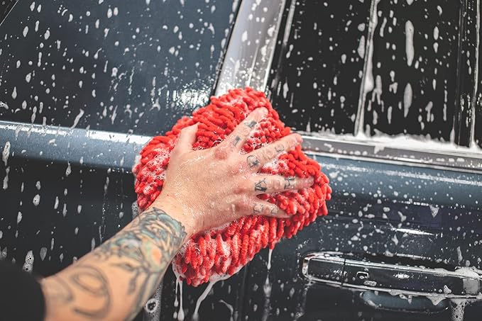 The Rag Company - Premium Chenille Microfiber Knobby Wash Mitts - Perfect for Car Washing and Detailing; Scratch-Free, Lint-Free, Double-Sided, Plush, and Absorbent; Red (2-Pack)