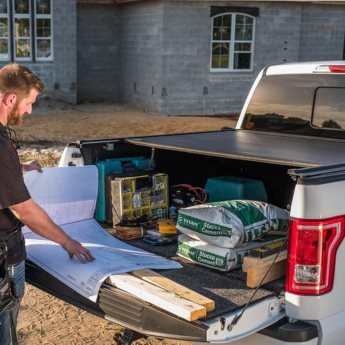 Gator Recoil Retractable Truck Bed Tonneau Cover | G30373 | Fits 2015 - 2020 Ford F-150 (incl. Raptor) 5' 7" Bed (67.1")