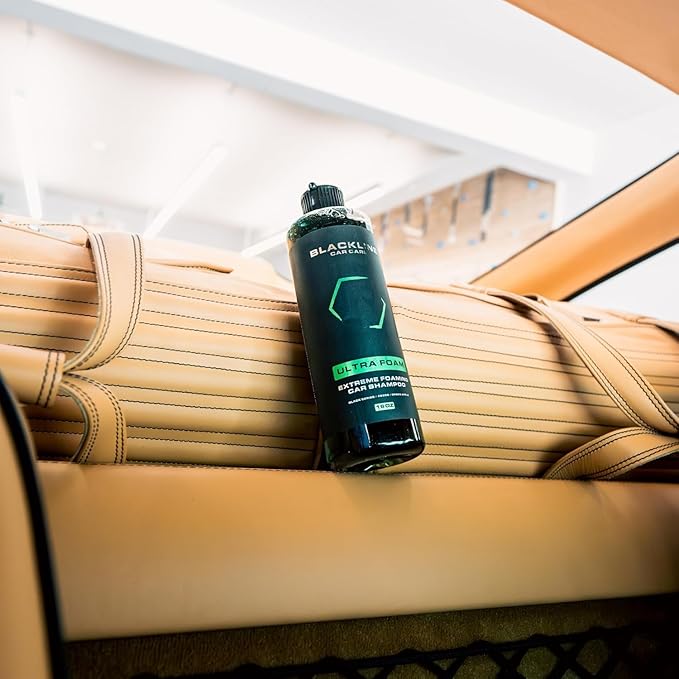 Blackline Automotive Extreme Foaming Car Shampoo - Extreme Ultra Foam Perfect for Ceramic Coatings - Compatible with Foam Cannon for Pressure Washer (16 FL Oz, Green Apple)
