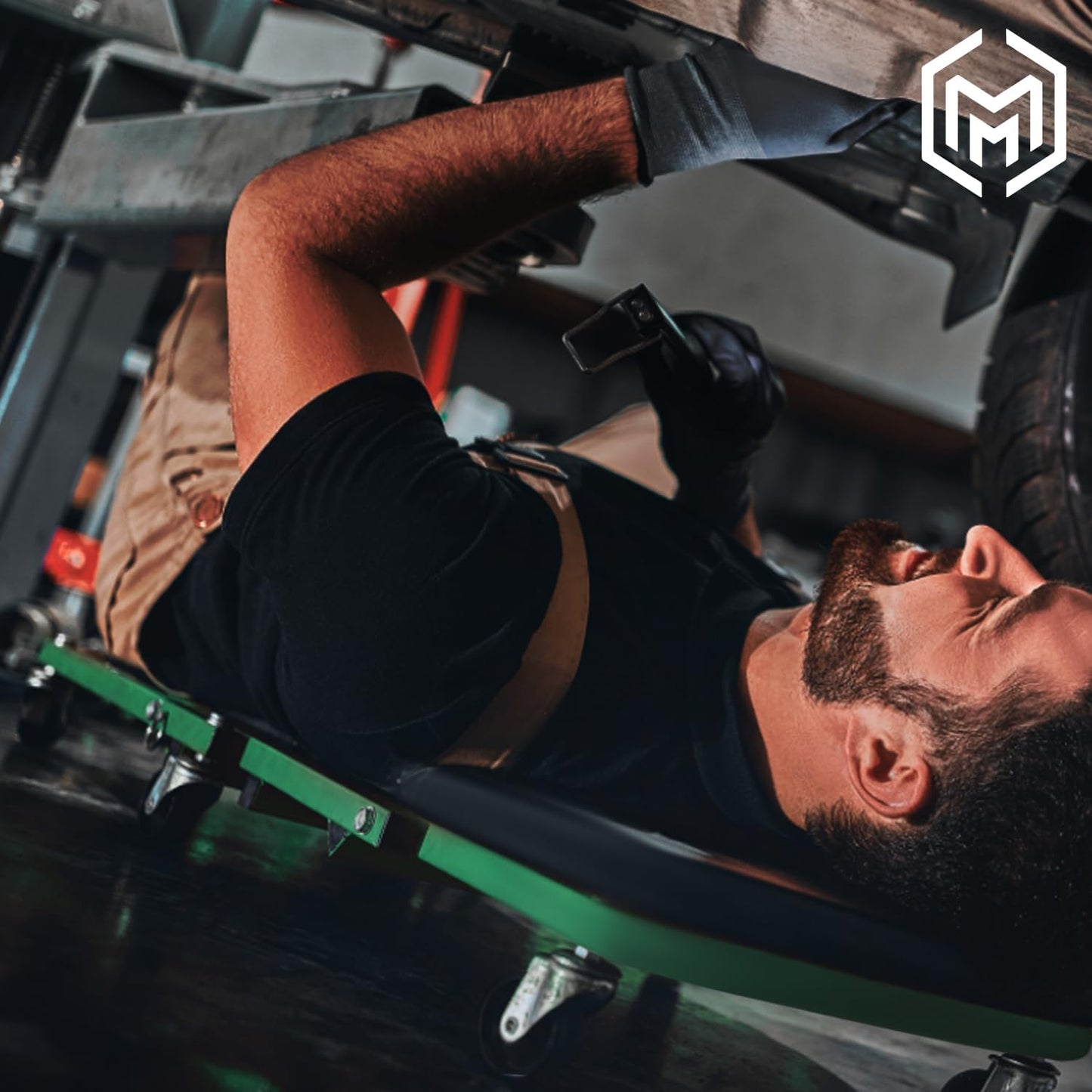 M-AUTO Heavy-Duty Convertible Mechanic Creeper, Z-Creeper 2-in-1 Creeper and Seat 48" Padded Adjustable Headrest Roller Garage Chair with 7 Swivel Casters for Washing, Detailing, Maintenance, Green