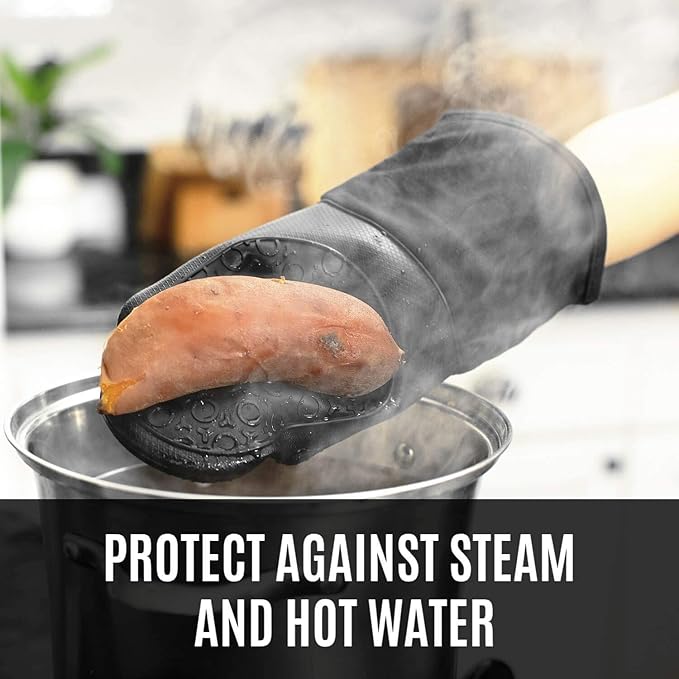 HOMWE Silicone Oven Mitts and Pot Holders, 4-Piece Set, Heavy Duty Cooking Gloves, Kitchen Counter Safe Trivet Mats, Advanced Heat Resistance, Non-Slip Textured Grip (Yellow)