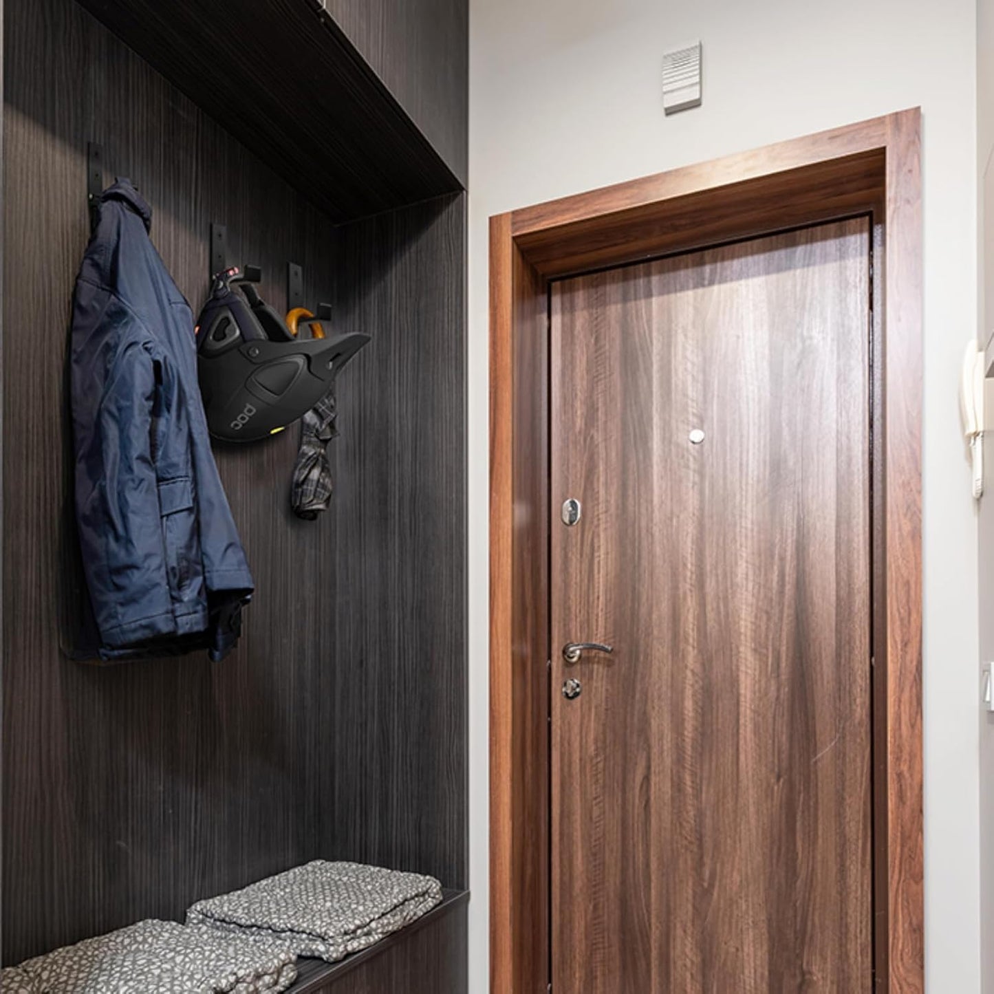 OHIYO Folding Coat Hooks 6pcs Foldable Hook Wall Mounted for Hanging Coat, Jacket, Towel Heavy Duty Wall Hooks Aluminum Alloy Fold up Hooks Headphones Holder Bearing Load 33lb (Black)