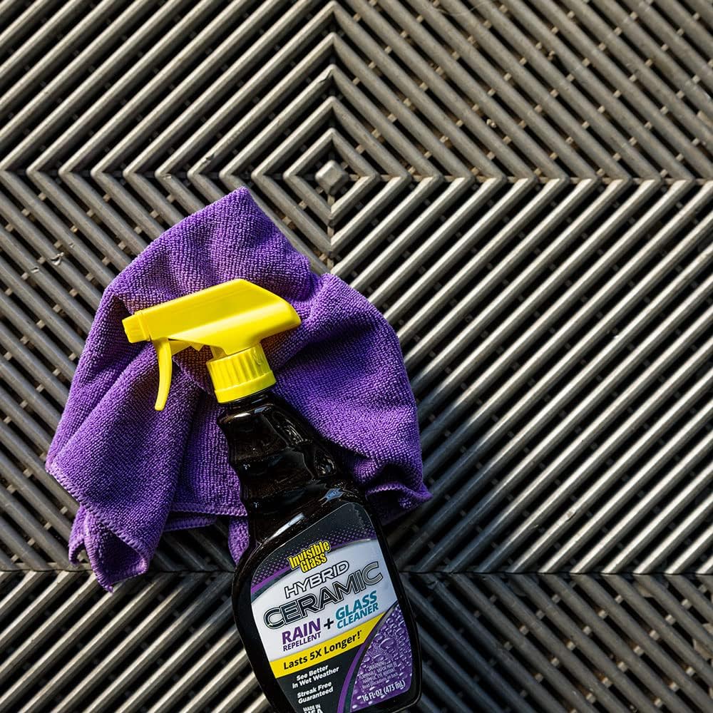 Invisible Glass 92183-3PK Hybrid Ceramic Rain Repellent and Glass Cleaner Cleans and Protects Car Windows and Windshields with Long-Lasting Water-Repellent Si02 Technology, 16 Fl Oz, Pack of 3