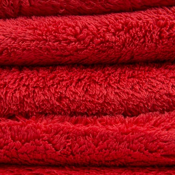 Chemical Guys Happy Ending Ultra Plush Edgeless Microfiber Towel, Red