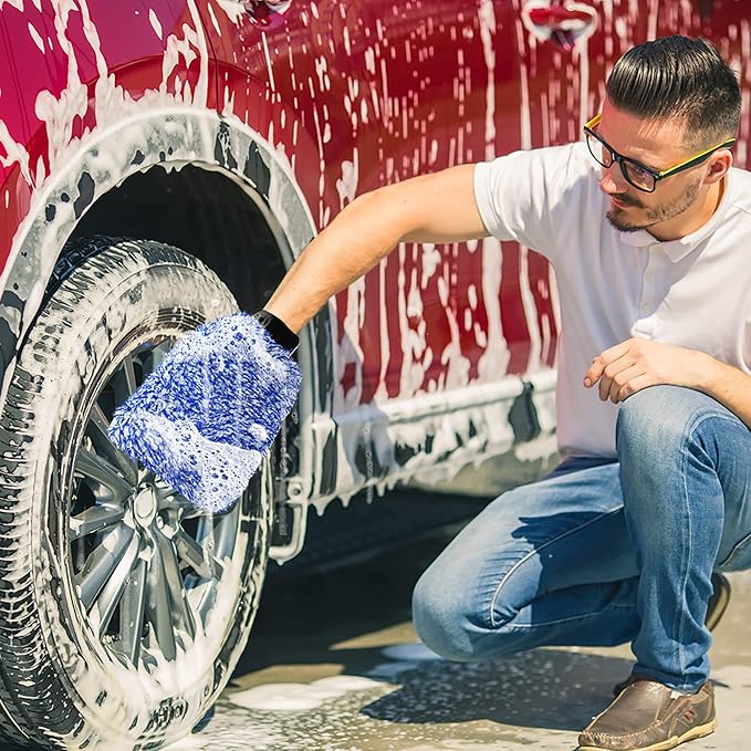 TAKAVU New Car Wash Mitt, 2 Pack Premium Cyclone Microfiber Washing Gloves, Holds Tons of Sudsy Water for Effective Washing, Machine Washable, Lint Free, Scratch Free (Blue)