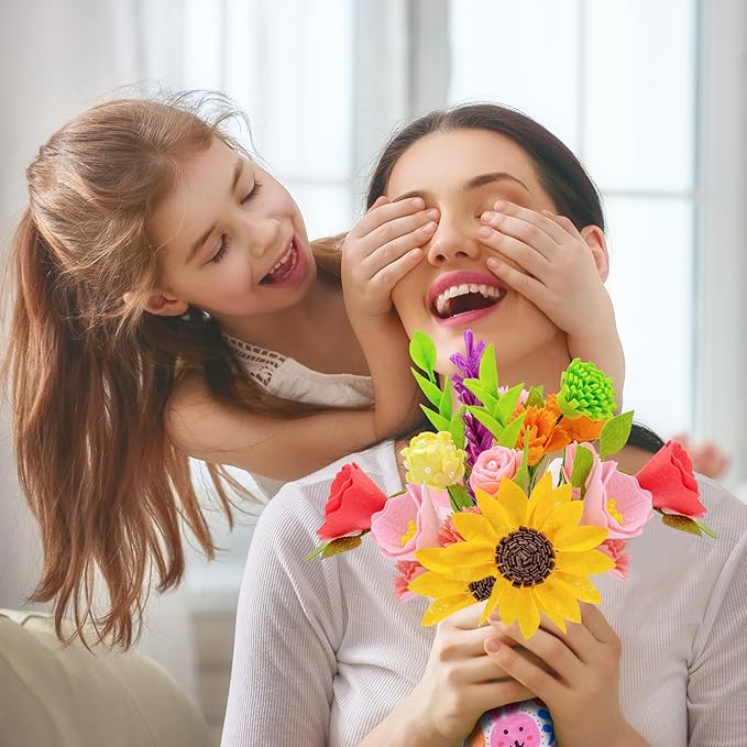 FTBox Crafts Kit for Girls Ages 6-12, Felt Flowers Bouquet and Paint Vase Art Craft Project for Girls, DIY Activity Christmas Birthday Gift for Kids Age 8 9 10 11 12 Year Old (Ceramic Vases)