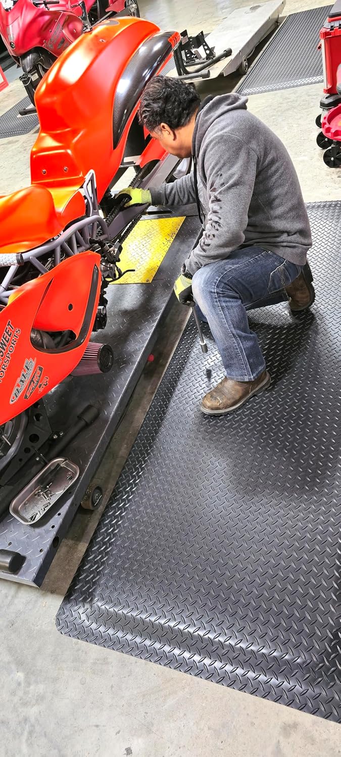 Rhino Mats, American Classic Diamond Anti-Fatigue Mats, Industrial Ergonomic Comfort Standing Mat for Work, Home, Garage, Office, Kitchen or Anywhere (Black 1" Thick, 4 FT. x 8 FT.)