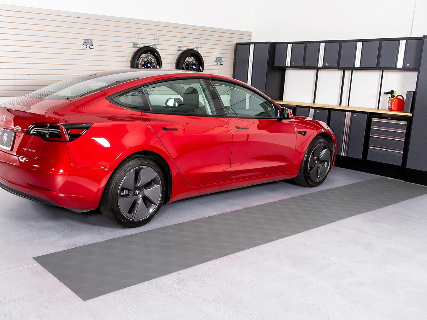 G-Floor Vinyl Garage Runner Levant Pattern (Slate Grey, 2'6" x 17')