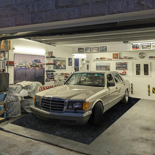 36"x60" Garage Floor Mat & Oil Spill Mat, Heavy Duty Under Car Mat for Garage & Driveway, Protects Against Oil, Chemicals & Stains with TPE Anti-Leak Backing, Reusable & Washable