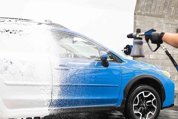 KOCHCHEMIE Active Foam - Phosphate and NTA Free, Paintwork Protective, Unique Foam Formulation, Long Lasting Sandalwood Aroma (1 Liter)