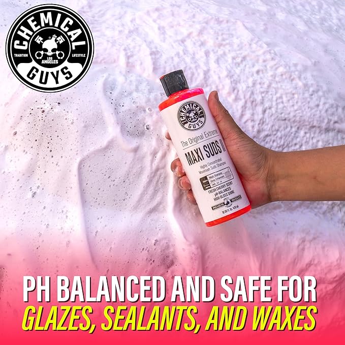 Chemical Guys Maxi Suds II Foaming Car Wash Soap – High Foaming Cherry Scent Shampoo for Foam Cannons, Guns or Buckets – Gentle Wash Safe for Cars, Trucks, Motorcycles and RVs, 64 oz