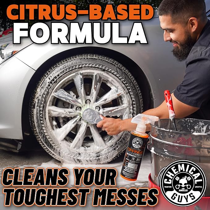 Chemical Guys Signature Series Orange Degreaser - Heavy Duty All Purpose Cleaner for Engines, Tires, Undercarriages, Tools and More - Professional Strength, Breaks Down Grease, Oil and Grime, 16 oz