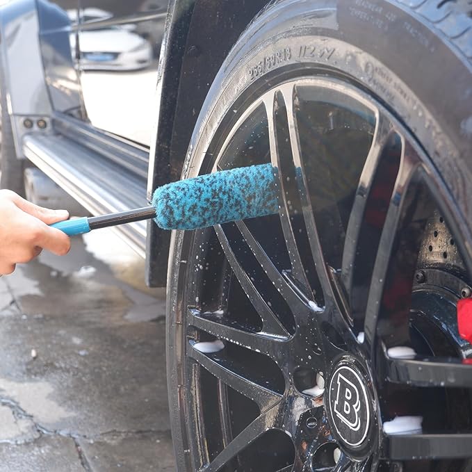 6PCS Car Wheel Cleaning Detailing Pro Kit, Tire Brush, 2 PCS Soft Woolies Rims Brush, Detailing Brush, and Tire Dressing Pads, Scratch-Free & Multipurpose Tire Brush