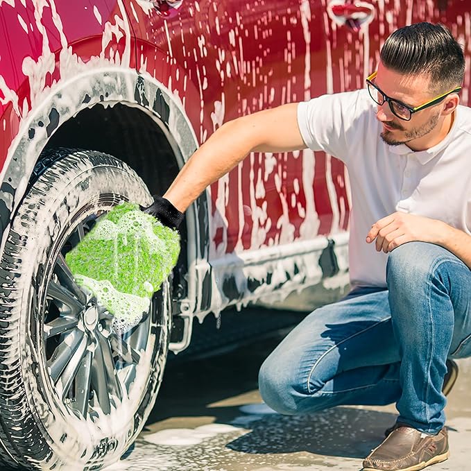 TAKAVU New Car Wash Mitt, 2 Pack Premium Cyclone Microfiber Washing Gloves, Holds Tons of Sudsy Water for Effective Washing, Machine Washable, Lint Free, Scratch Free (Green & White)
