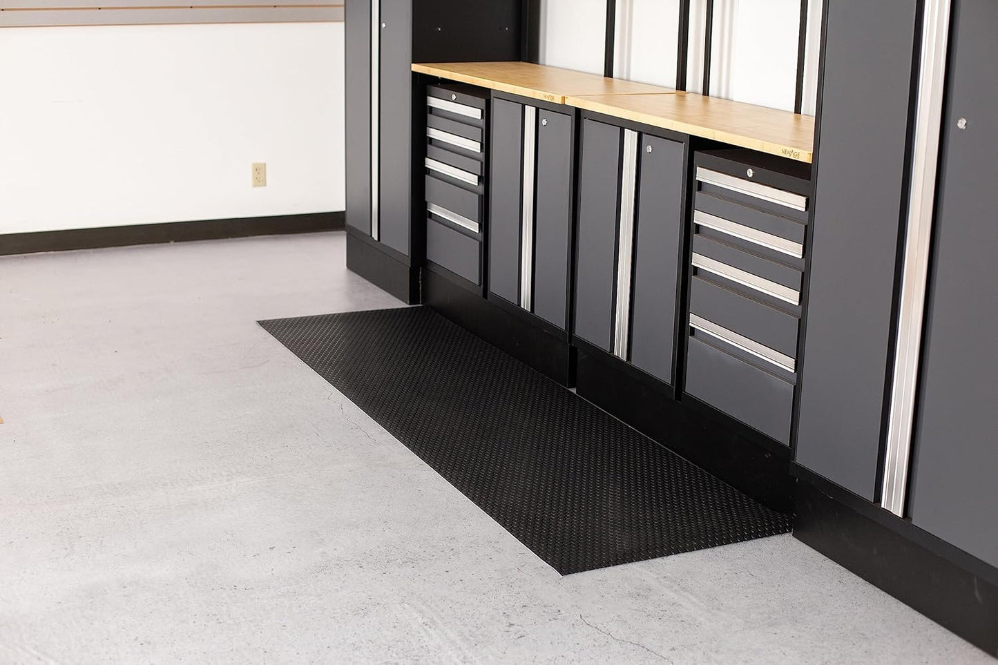 G-Floor Performance Vinyl Garage Runner Small Coin Pattern (Midnight Black, 27" x 60")