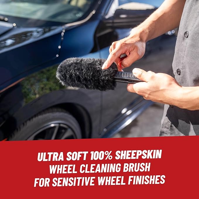 Chemical Guys Gerbil Wheel and Rim Cleaning Brush – Soft Natural Bristle Detailing Tool for Tires, Exhausts and Delicate Surfaces – Safely Cleans Brake Dust, Grime and Dirt, 1 Pack
