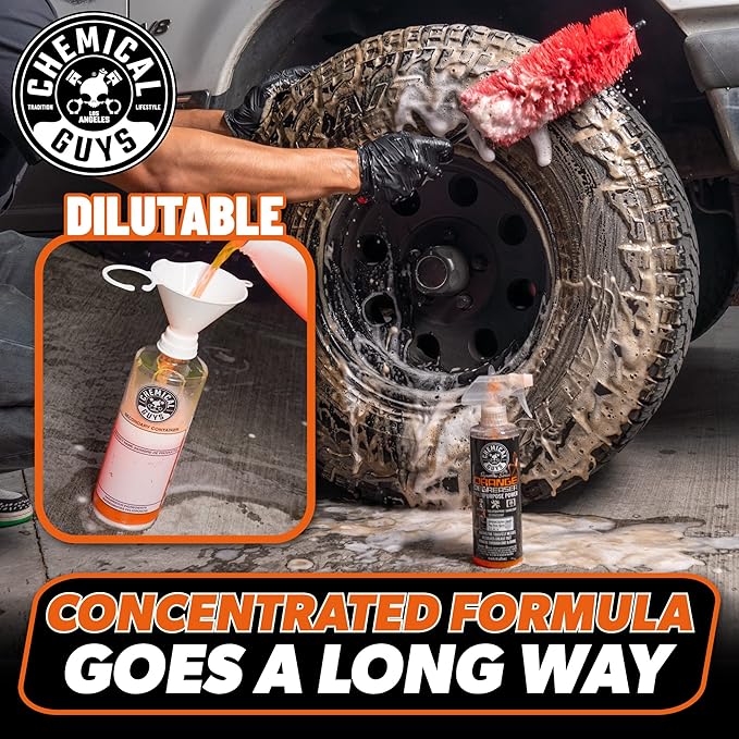 Chemical Guys Signature Series Orange Degreaser – Heavy Duty All Purpose Cleaner for Engines, Tires and Undercarriages – Professional Strength Formula Breaks Down Grease, Oil and Grime, 128 oz