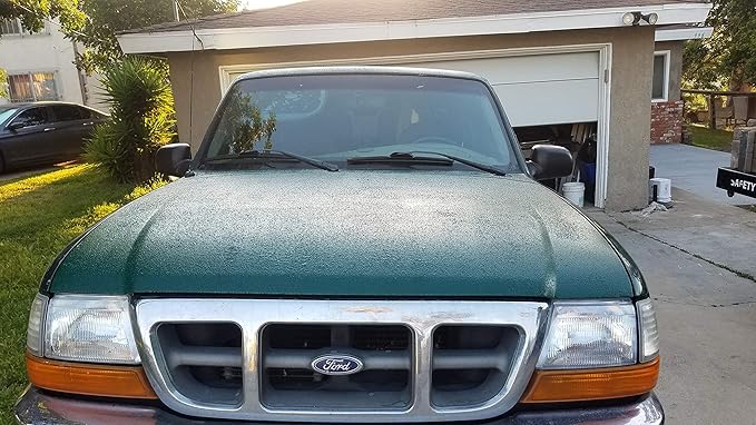 Durabak-18 Textured Truck Bed Liner Gallon KIT - Roll On Coating | DIY Custom Coat for Bedliner and Undercoating, Auto Body, Automotive Rust Proofing, Boat Repair (Gallon, Forest Green)