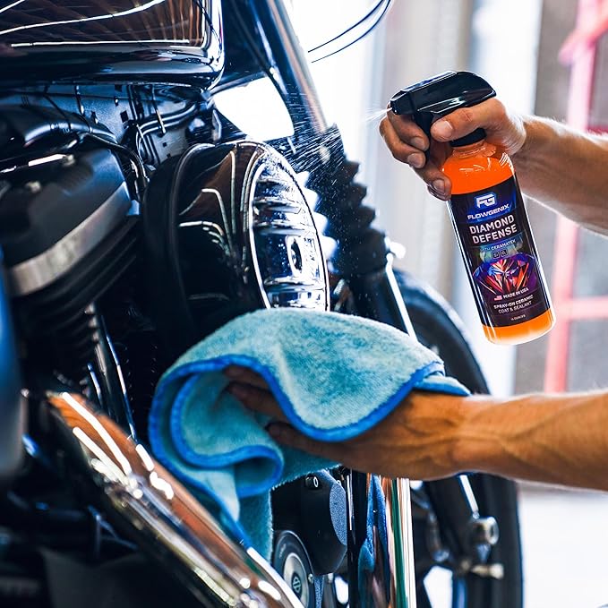 Ceramic Coating For Cars and Motorcycles Spray (8oz) - SiO2 Ceramic Wax & UV Protective Shield Detailing - Auto Wax Hydrophobic Detail Spray - Incl. 2 Microfiber Towels