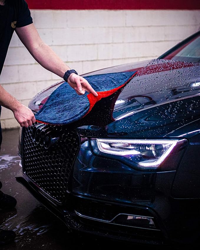 Autofiber Dreadnought XL Microfiber Towel, Superior Absorbency for Drying Cars, Trucks, and SUVs, Double-Twist Pile, One-Pass Vehicle-Drying Towel - Pack of 1, Red/Gray (20 inch x 40 inch)