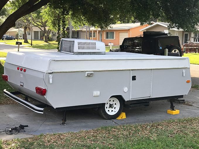 Durabak-18 Textured Truck Bed Liner Quart KIT - Roll On Coating | DIY Custom Coat for Bedliner and Undercoating, Auto Body, Automotive Rust Proofing, Boat Repair (Quart, Light Gray)