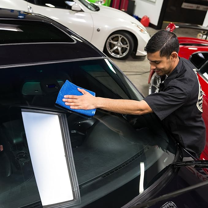 Chemical Guys Waffle Weave Towel for Home & Auto Glass, Windows, Mirrors & More, Blue (24 x 16 inches).